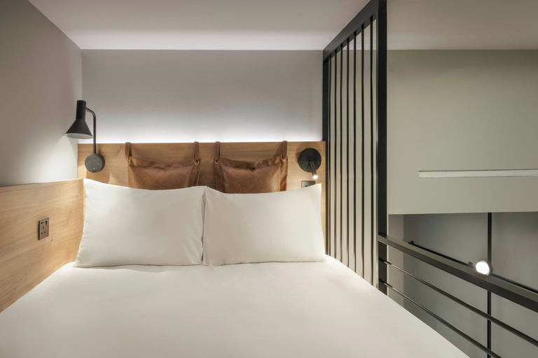 Room 4, Moxy London Piccadilly Circus, London