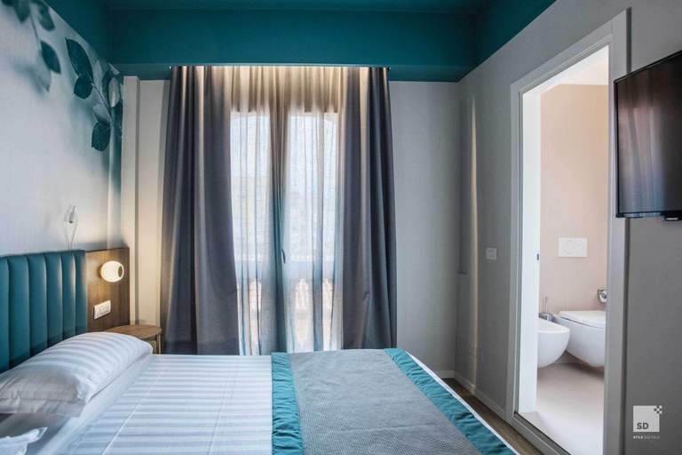 Bedroom 3, Hotel Regina Elena 57 & Oro Bianco, Rimini