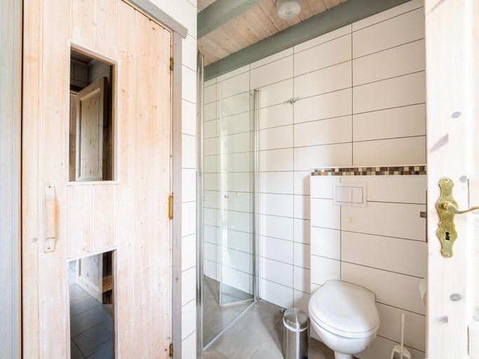 Bathroom, exklusives skandinavisches Ferienhaus, Mecklenburgische Seenplatte