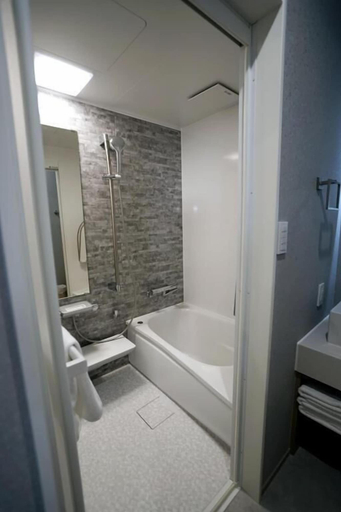 Bathroom 3, Yukimi Hirafu, Kutchan