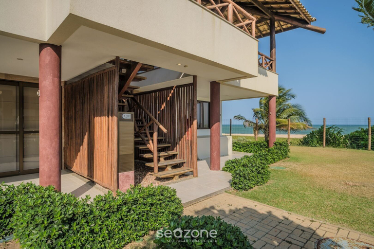 Property grounds 5, Apt. in a Seaside Condominium Itacimirim-ba Iab109, Camaçari
