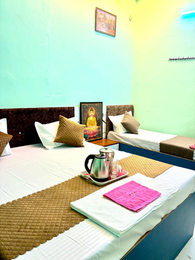 1, Hotel Atharv, Varanasi