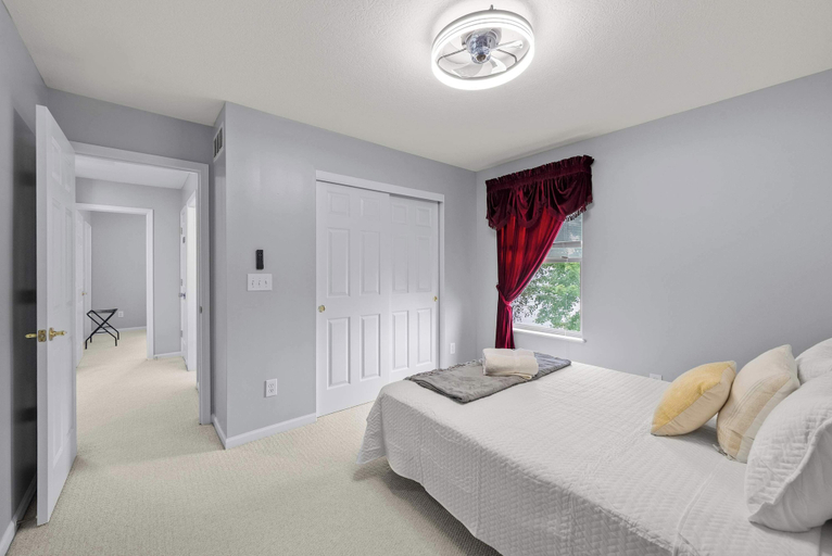 Room 3, Pickerington Haven Home for 10, Fairfield