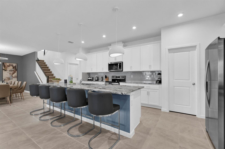 Private kitchen, Luxury Family Retreat 9 BE Pool & More, Osceola