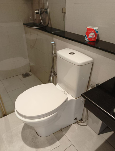 Bathroom 3, Hasara Oceanfront Apartments, Galle Four Gravets