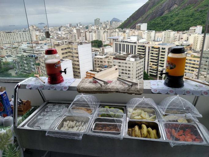 Food & Drinks 4, Walk on the Favela Hostel, Rio de Janeiro