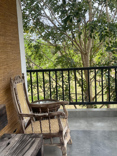 Balcony/terrace 4, Nature's Hideaway, N. Palatha Central