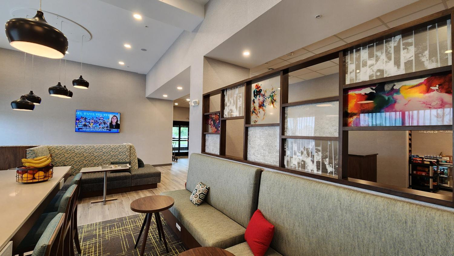 Public Area 3, Hampton Inn & Suites Somerset, Somerset