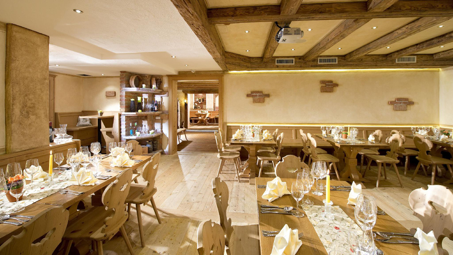 Food & Drinks 5, Hotel Koniggut, Salzburg Umgebung