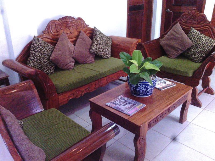 Public Area, Silverise Pension, El Nido