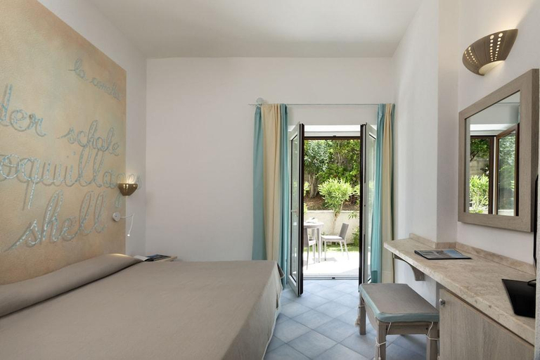 Bedroom 3, Corallaro Hotel, Olbia-Tempio
