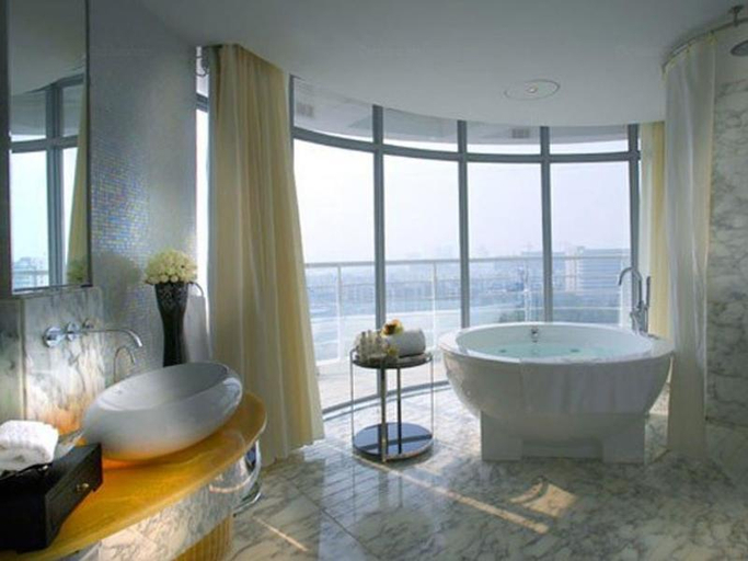 Bathroom, Hiyet Oriental Hotel, Zhongshan