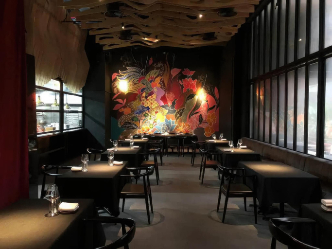 Food & Drinks 4, Lot 163 Fraser Place Luxury Apartments, Kuala Lumpur