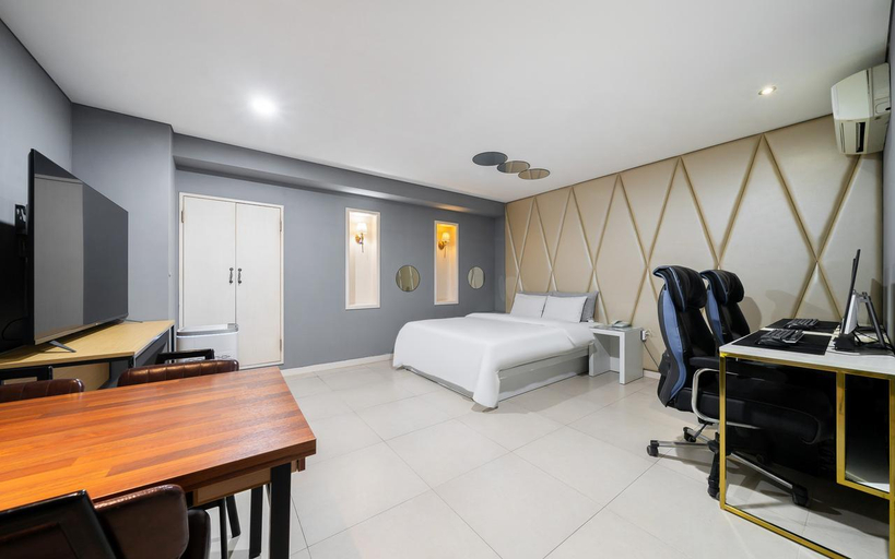 Bedroom 2, Dongtan Secret, Hwaseong