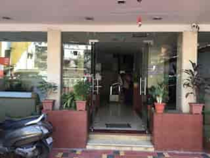 Entrance 3, Renuka Palace Sawantwadi, Sindhudurg