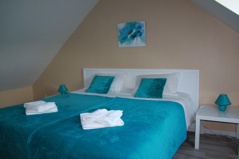 Bedroom 2, Entre Loire et Cher Grand Gîte "Côté Tilleul", Loir-et-Cher