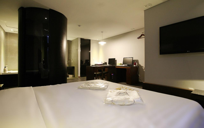 Bedroom 3, Daejeon Yuseong The Sharp, Yuseong