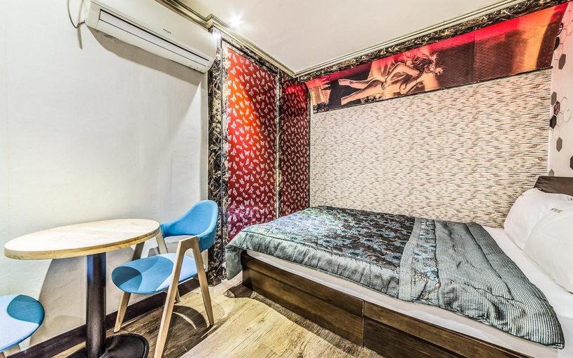 Bedroom 4, Myeonmok I-Zone, Jungnang