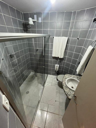 Bathroom 3, Aguas Palace Hotel, Petrolina