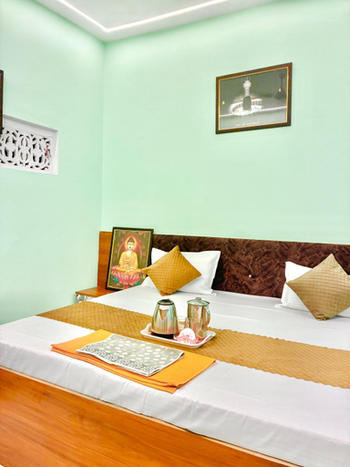 2, Hotel Atharv, Varanasi