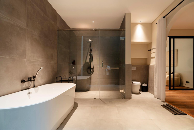 Bathroom 4, Amaranta Villa - NEW 3BR Luxe Villa Canggu with Pool, Badung