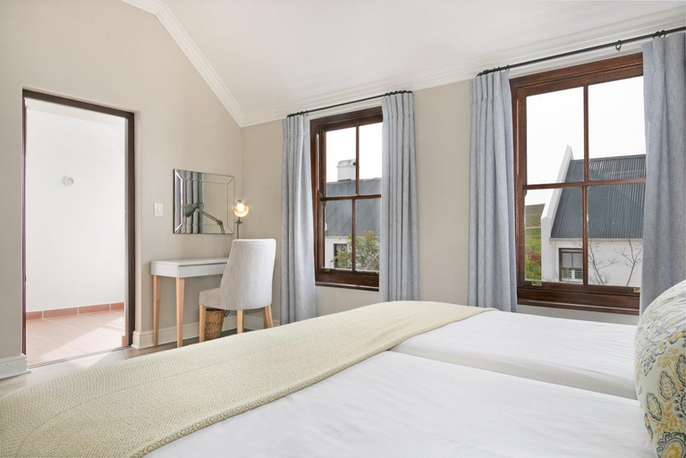 Bedroom 3, Winelands Golf Lodges 12 at De Zalze, Cape Winelands