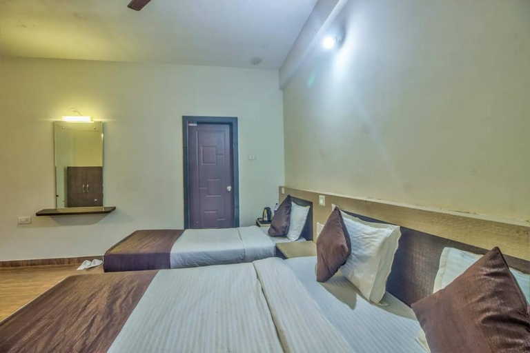 Bedroom 2, Way inn guest house, North Goa