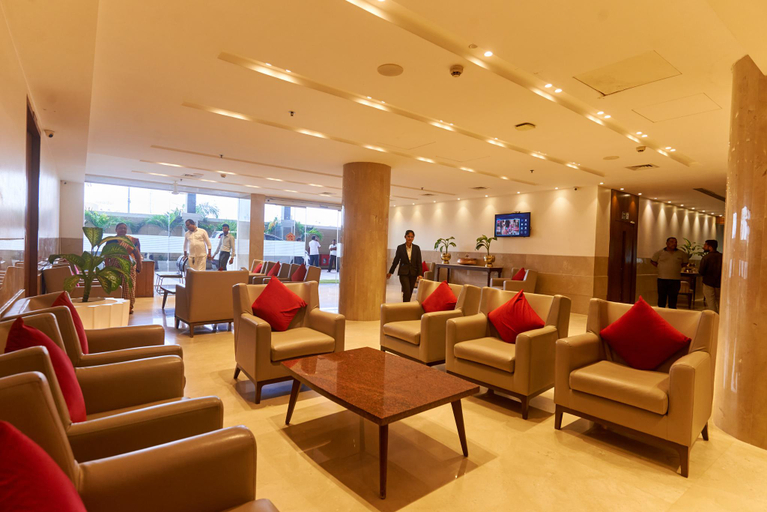 Public Area, Tania President Inn, Ahmadnagar