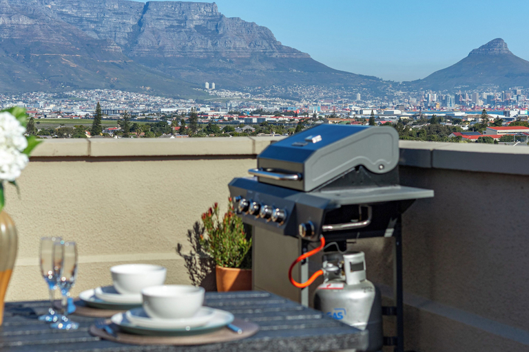 Food & Drinks, 2 Bedroom, Mountain View Penthouse, Century City, City of Cape Town