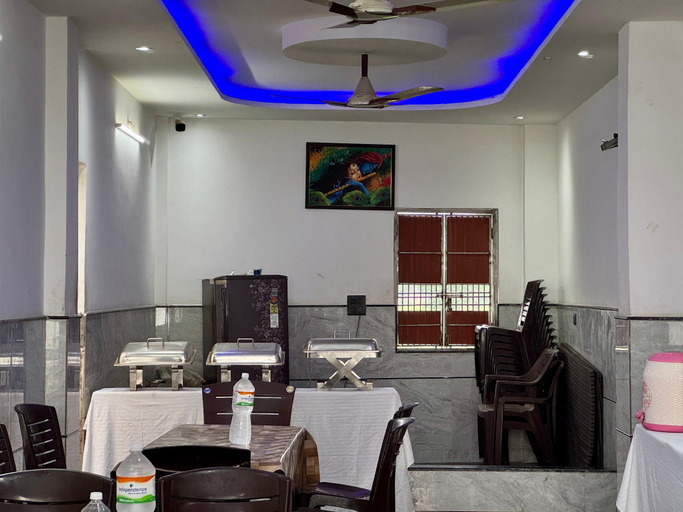 Food & Drinks 5, bhavana bhawan, Mathura