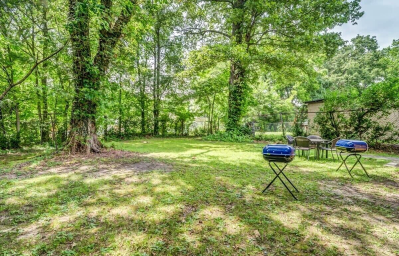 BBQ/picnic area, Rozelle Roost Both Units, Shelby