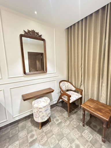 Others 5, Amico Inn, Ahmadabad