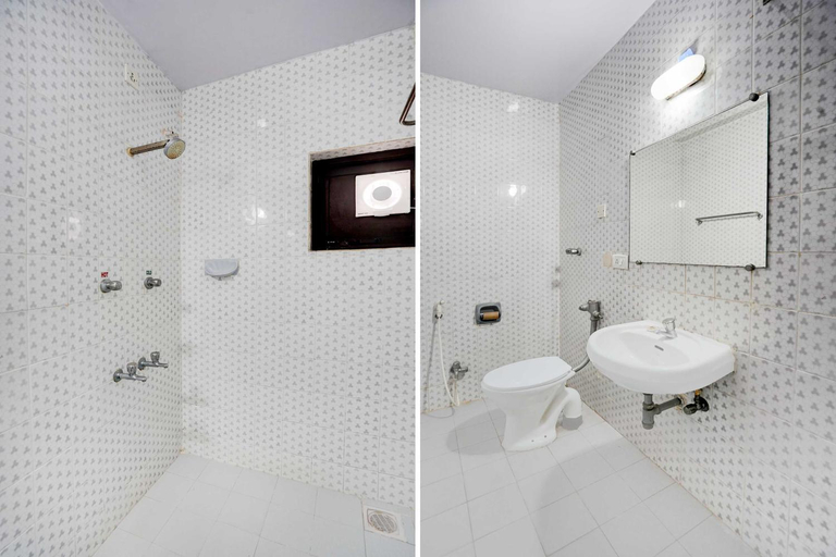 Bathroom, Townhouse Oak Calangute Bus Terminal, North Goa