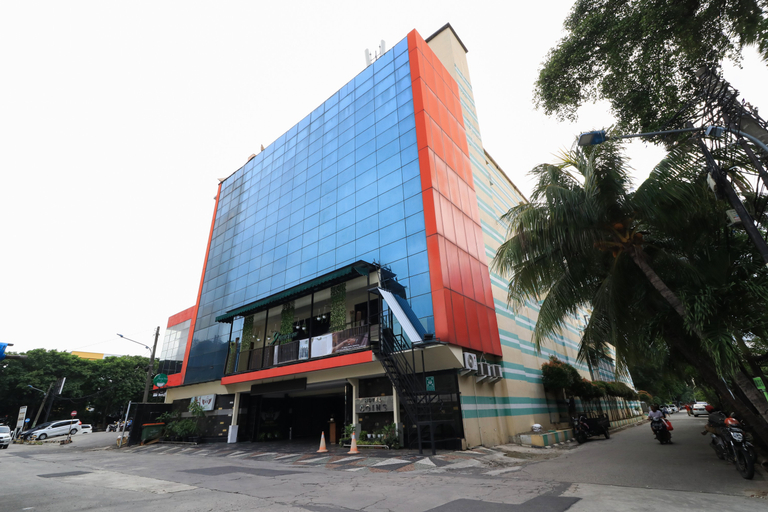 Exterior & Views 5, Coins Hotel Jakarta, Jakarta Utara