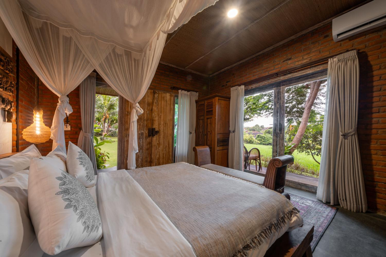 Others 2, Joglo Retreat, Badung