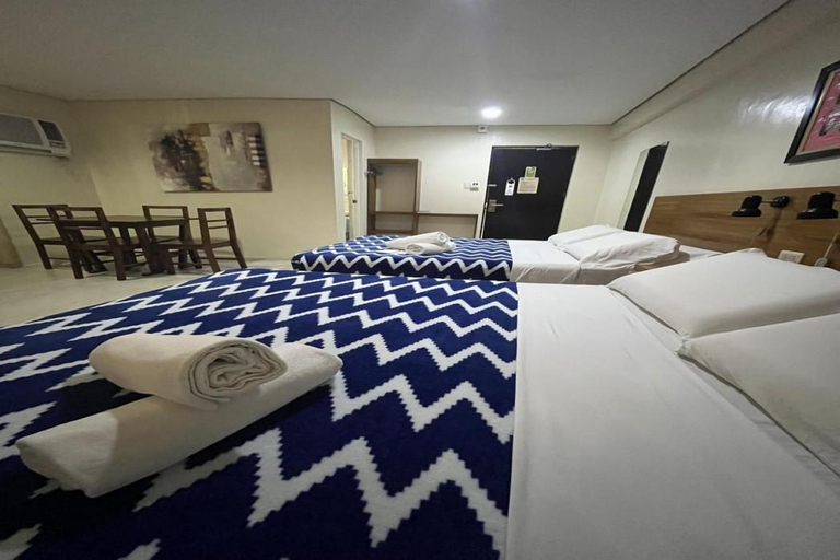 Bedroom 2, 11th Street Bed and Breakfast, Bacolod City