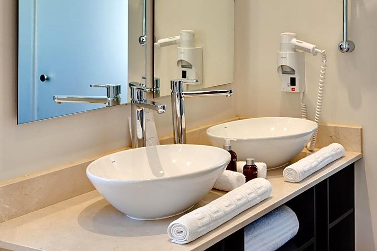 Bathroom 4, Majeka House, Cape Winelands