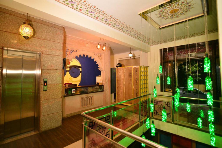 Public Area, Gypsy Monkey, Jaipur