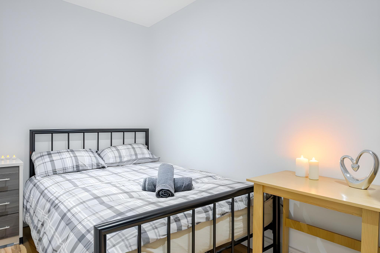 Bedroom 2, apartment 1c, London