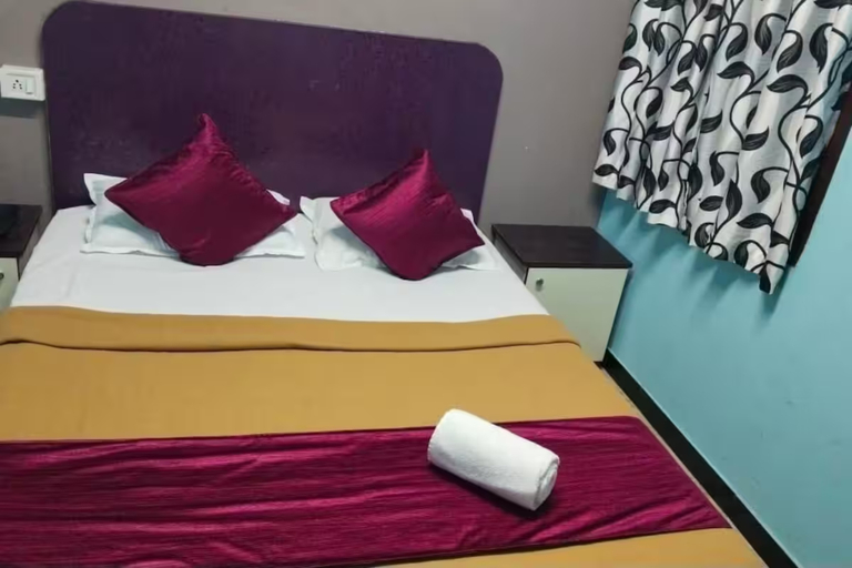 Bedroom 2, Le Apex Misty Stay, The Nilgiris