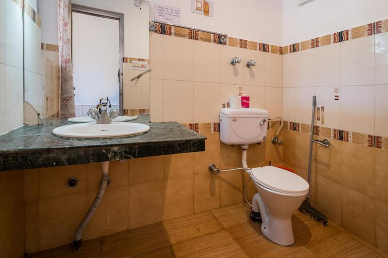 Bathroom, Sia La Guest House, Leh