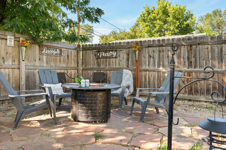 Property grounds 2, Windsor Farmhouse Family Fun, Yard & Fireplace, Weld