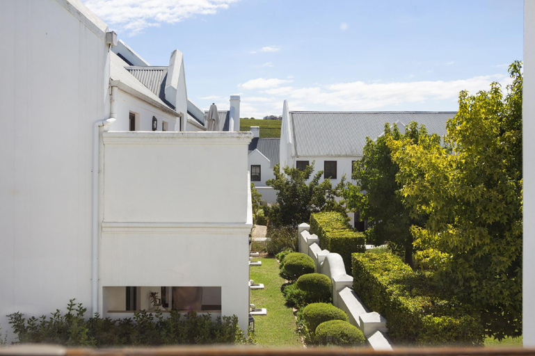 Exterior & Views 1, Winelands Golf Lodges 16 at De Zalze, Cape Winelands