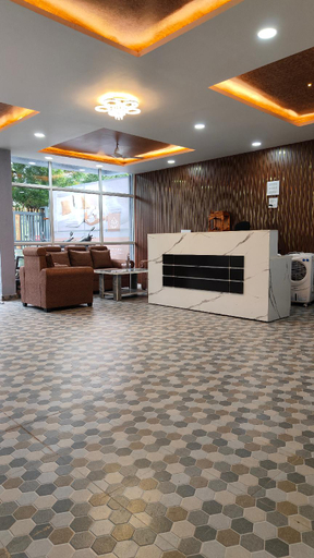 Others 3, Hotel Spark Inn, Pune