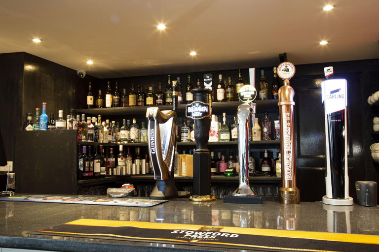 Food & Drinks 5, Crown Court Town House Hotel, Highland