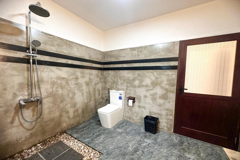 Bathroom 3, Monkey Island Villa, Hikkaduwa