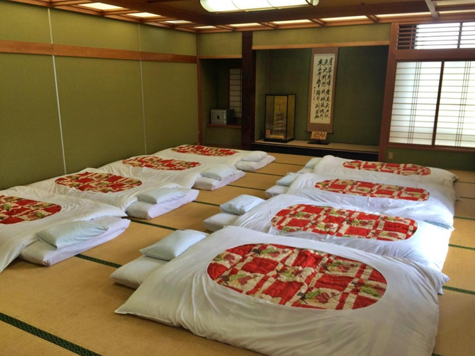Bedroom, Ryokan Karasawa, Kanazawa