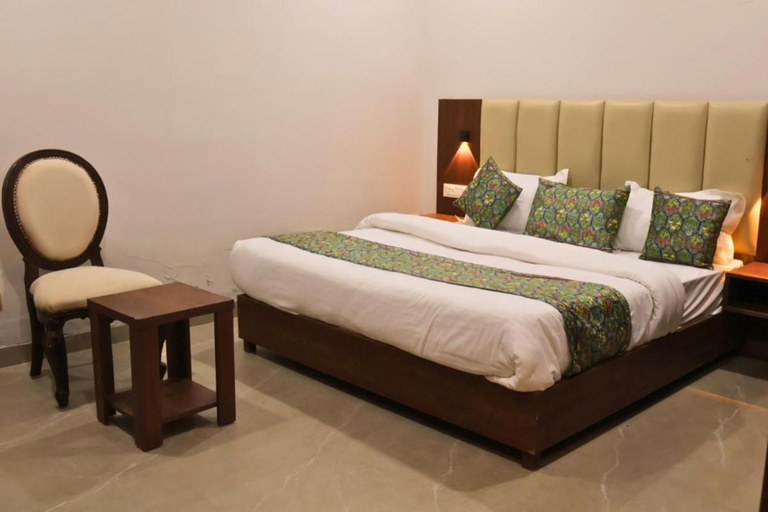 Bedroom 3, 5 States Resort, Amritsar
