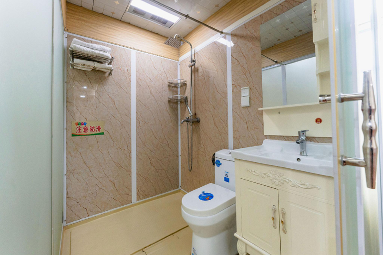 Bathroom 3, TOWO Holiday Hotel Changbei Airport, Nanchang