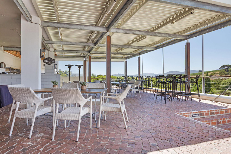 Food & Drinks, Winelands Golf Lodges 37, Cape Winelands
